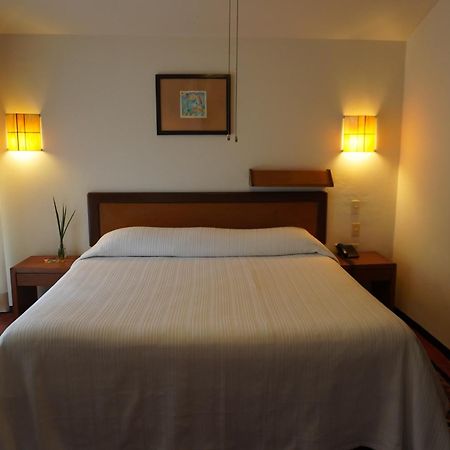 Hotel Ilebal Cuernavaca Centro - Lugar Con Encanto! Kültér fotó